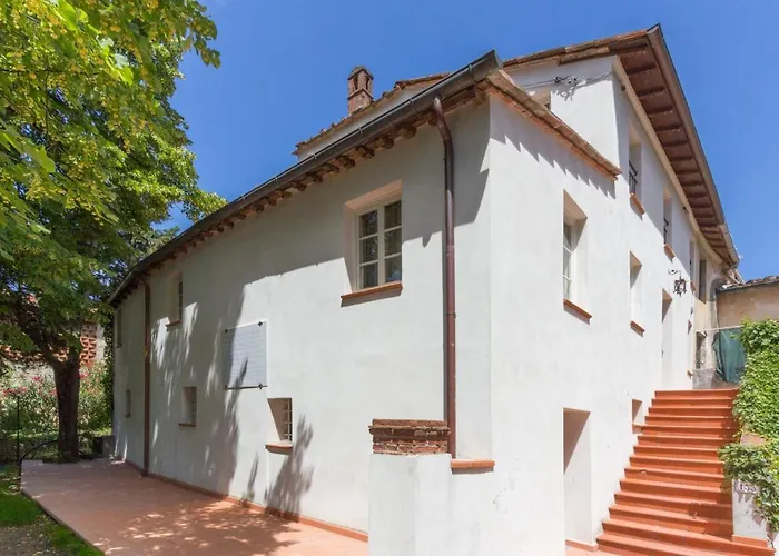 Maolina Vila *